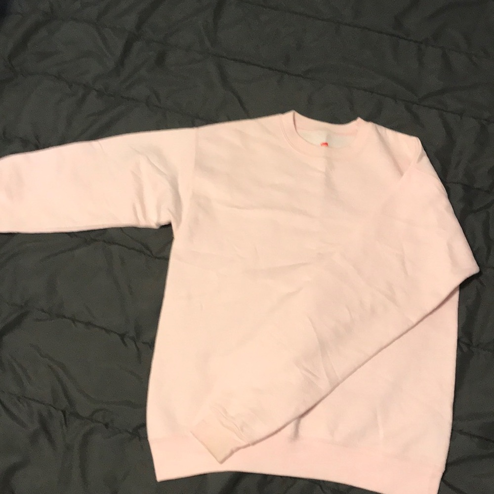 Pink crew neck sweatshirt